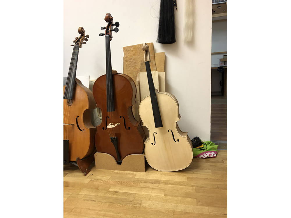 Drei Cellos